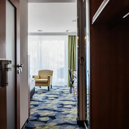 Vitalia Seehotel 4*