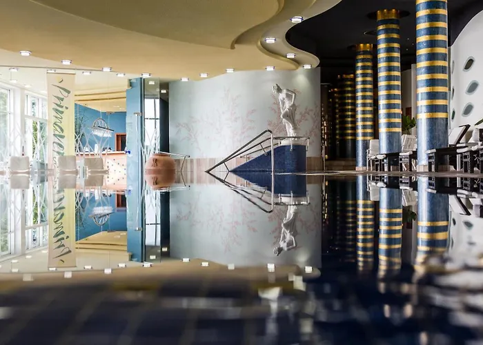 Vitalia Seehotel ホテル